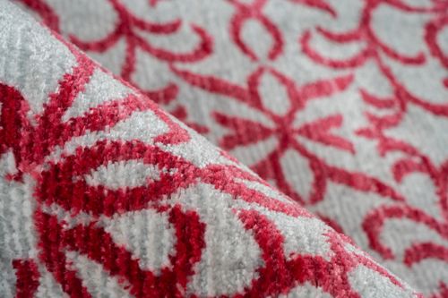 Grauer Vintage Teppich mit rotem Muster
