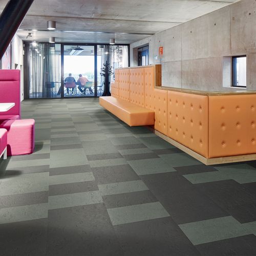 Forbo Marmoleum Modular "t3745 Cornish grey" (50 x 50 cm)