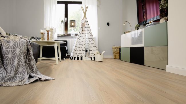 Wineo 400 Wood XL | Klebevinyl "Calm Ash Beige"