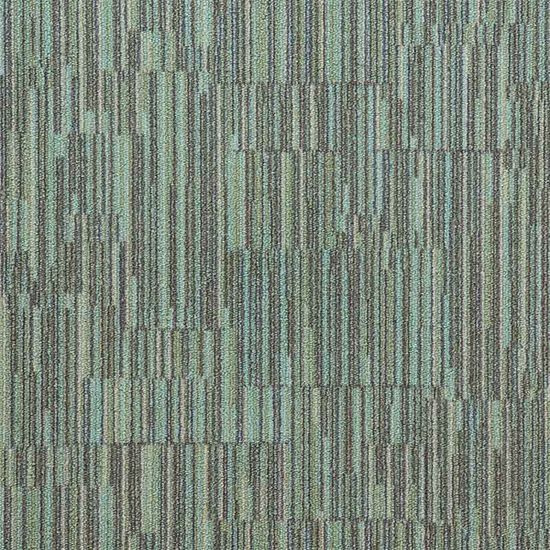 Milliken Laylines "LLN140-43 Aquatic"